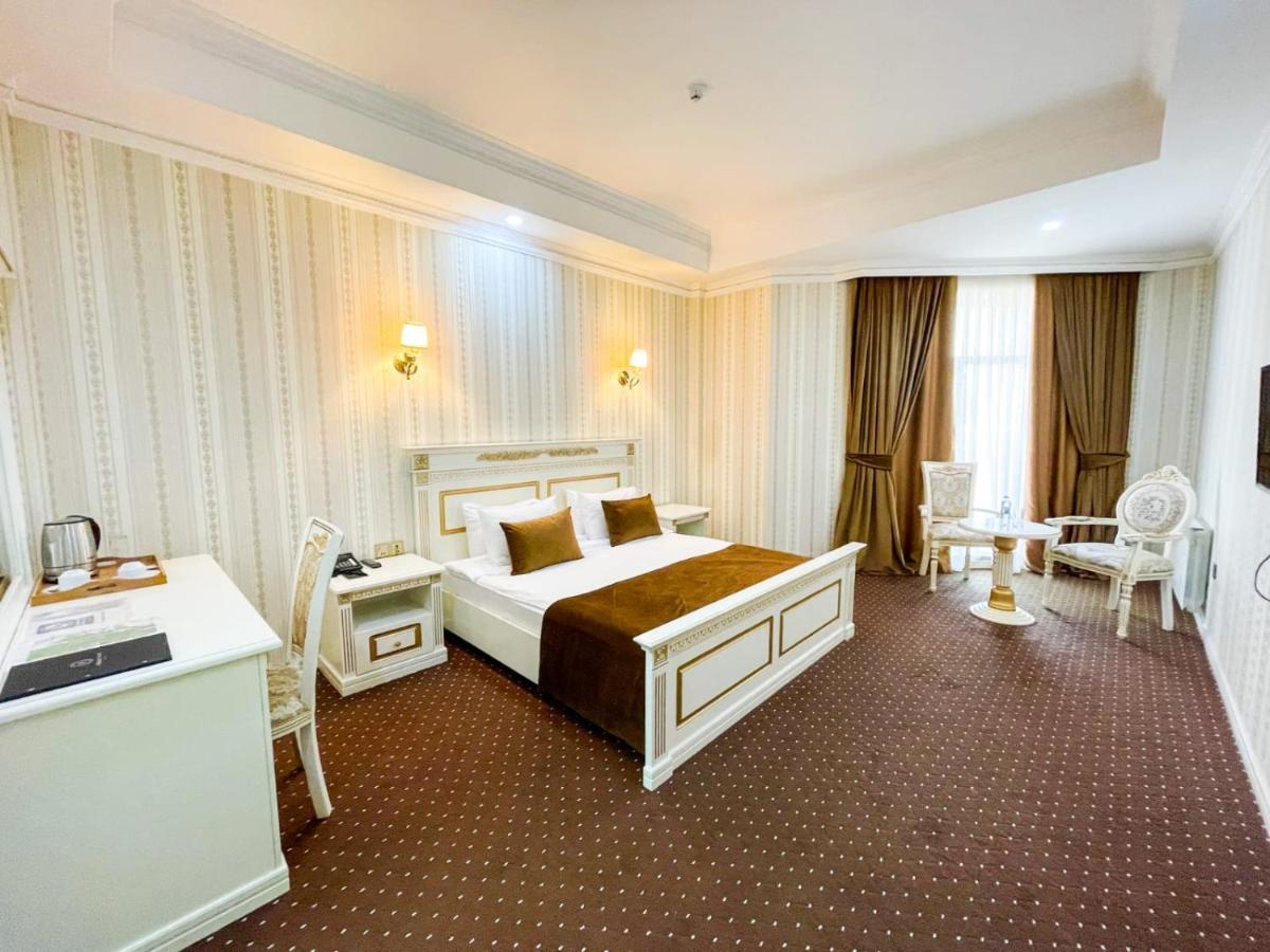 होटल Premier Palace 5*